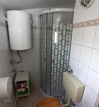 In Vrvari With Balcony, Air Conditioning, Wifi, Washing Machine *